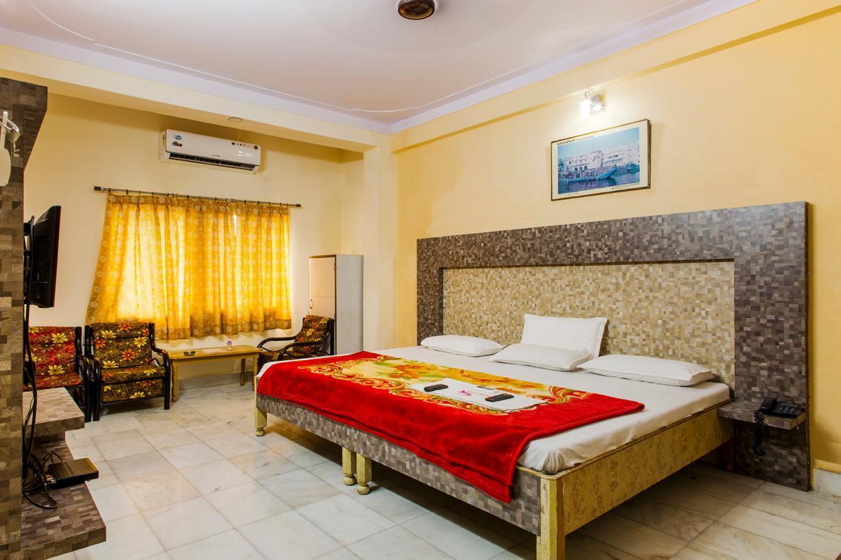 Hotel Sagar Palace Удайпур Экстерьер фото